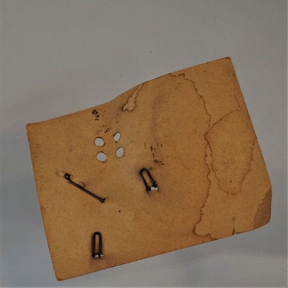 Vintage The Gainsmore Mens Imitation Jewelry Made in England Movie Prop - Picture 3 of 4